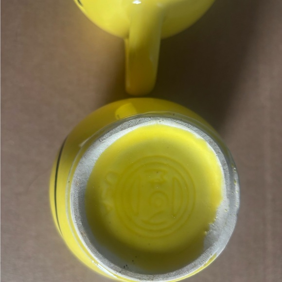 Vintage Happy Face Coffee Mugs Set Of 2. Great condition. USA on bottom. - Picture 5 of 5